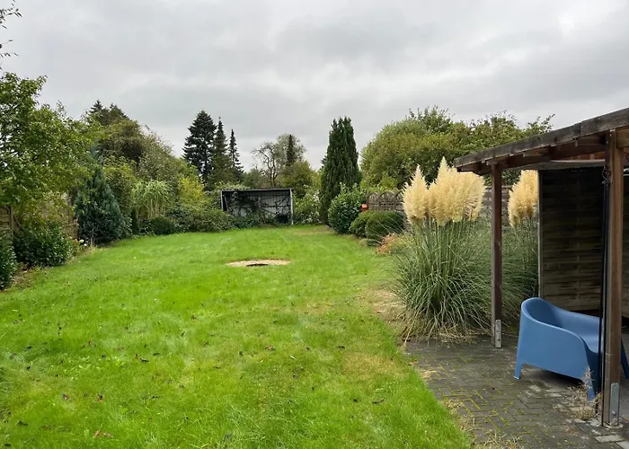 شقة Monteurzimmer - Handwerkerwohnung ريندسبورغ